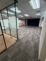 International Plaza (D2), Office #625903491